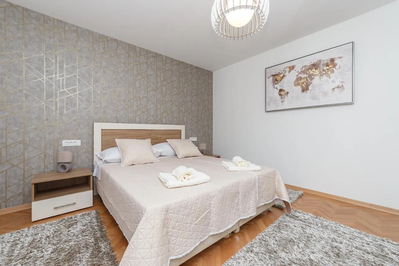Apartment Karla 斯普利特